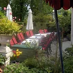 Chateau La Tour Du Roy 3* Vervins