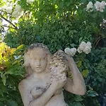 Hotel Chateau La Tour Du Roy 3*