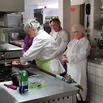 Chateau La Tour Du Roy Hotel 3*