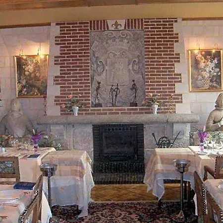 Chateau La Tour Du Roy Hotell Vervins