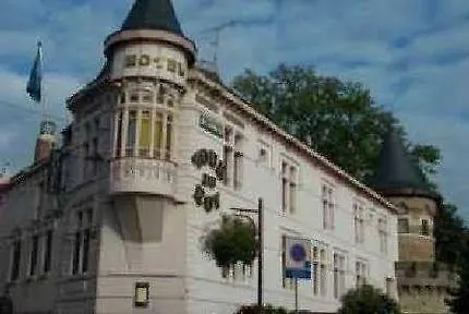 Chateau La Tour Du Roy 3*