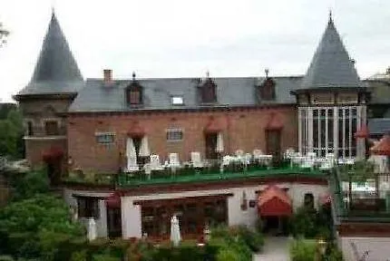 Chateau La Tour Du Roy Hotel 3*