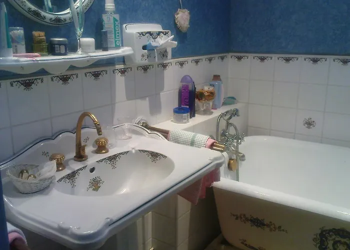 Chateau La Tour Du Roy Ξενοδοχείο 3*