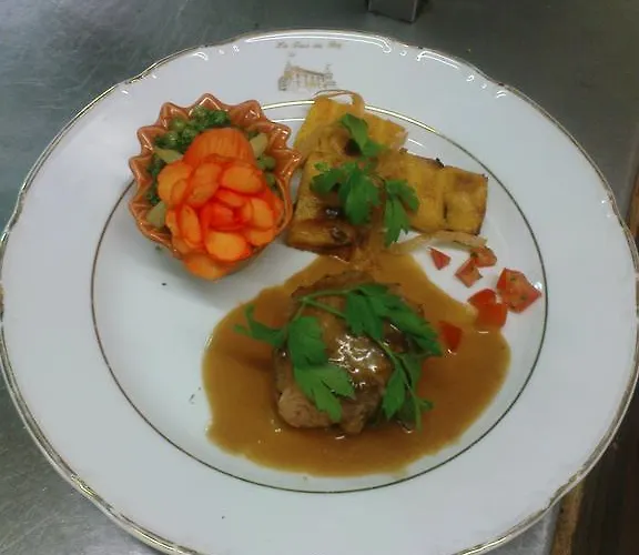 Chateau La Tour Du Roy Ξενοδοχείο 3*