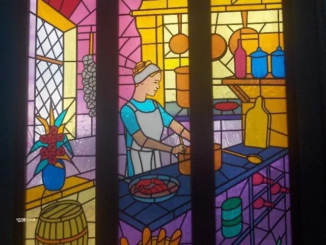 Chateau La Tour Du Roy Ξενοδοχείο 3*