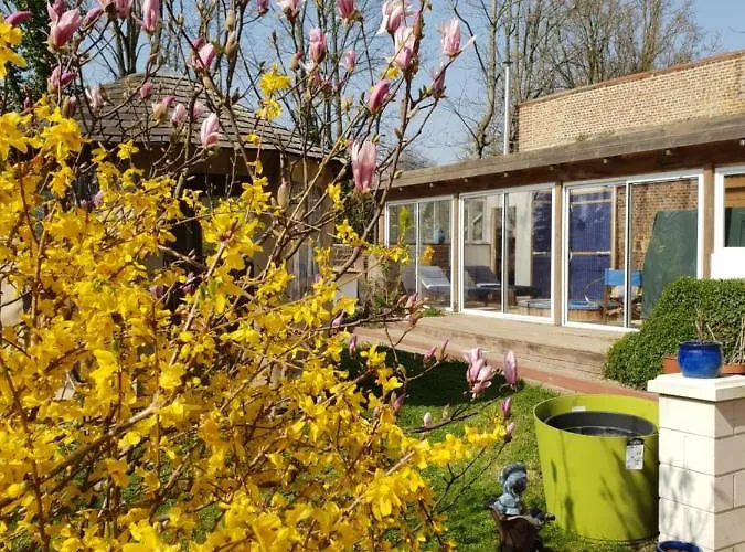 Ξενοδοχείο Chateau La Tour Du Roy 3*