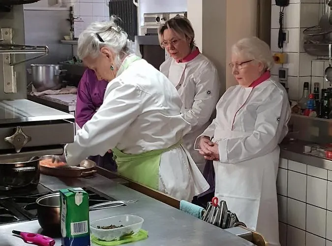 Chateau La Tour Du Roy Ξενοδοχείο 3*